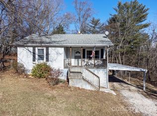 15 Rash Rd, Asheville, NC 28806