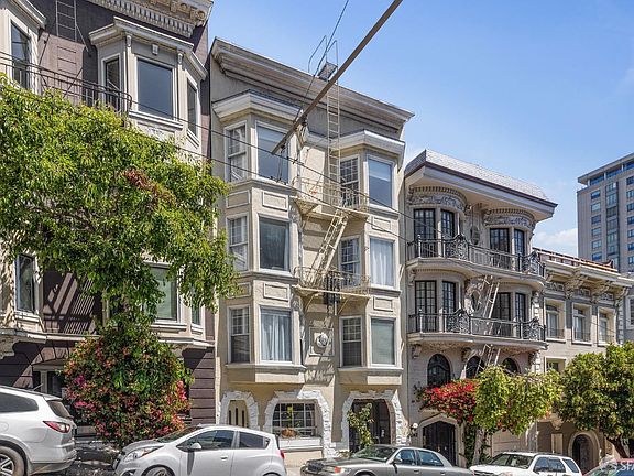 2nd image of 1246 Sacramento St