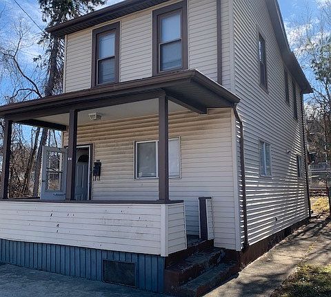 2nd image of 307 Pacific St