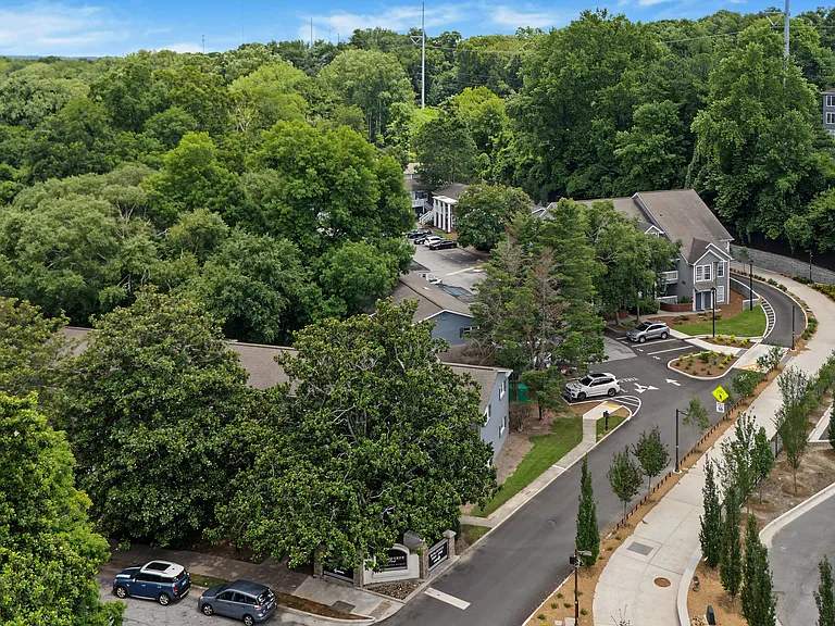 Directly on the Beltline
s Northwest Trail
