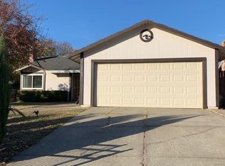 3943 Deer Hill Dr, Sacramento, CA