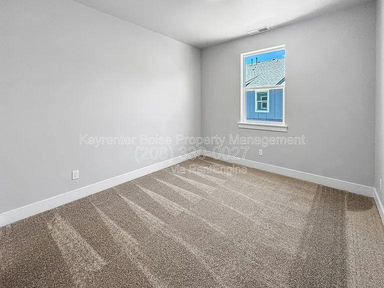 144 S Koyukuk Ave — Photo 16