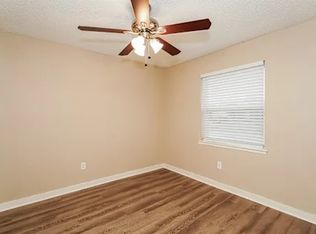 1232 Rutherford Dr, Mesquite, TX 75149