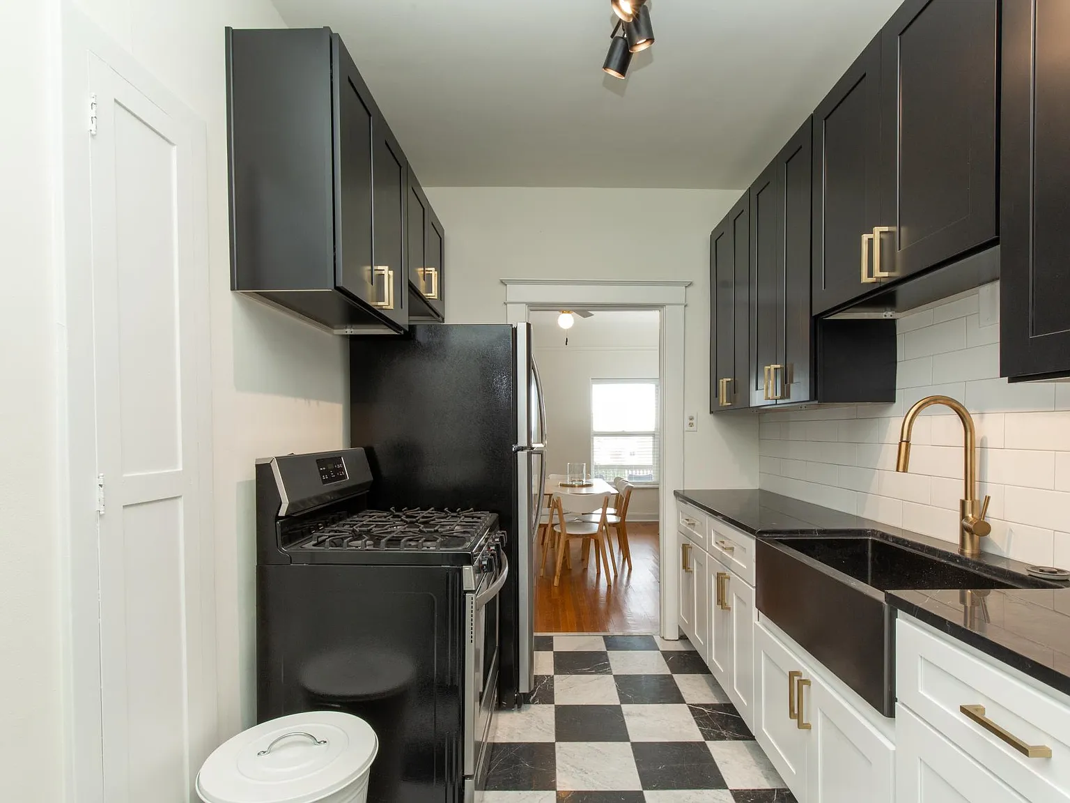 The Hillcrest — Photo 2
