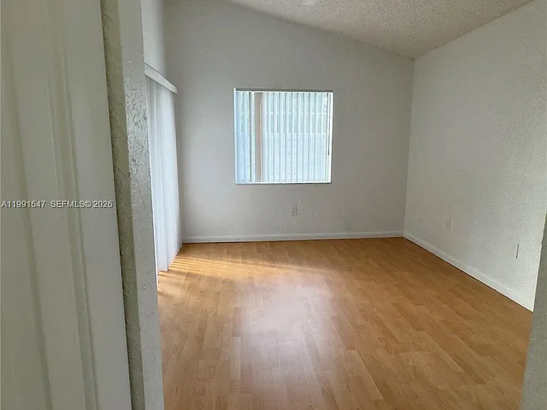 2861 N Oakland Forest Dr #301 — Photo 4
