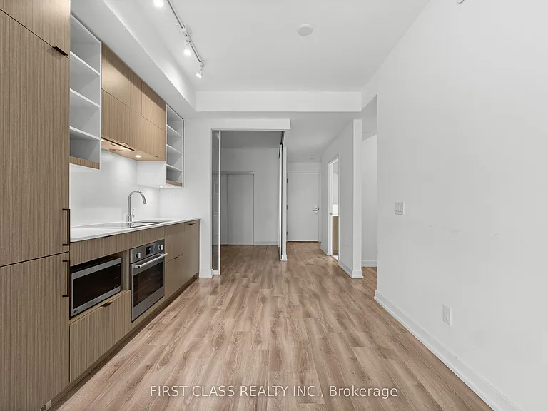 20 Edward St #1309 — Photo 6