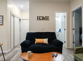 1019 W Rowan St APT 2, Fayetteville, NC 28305