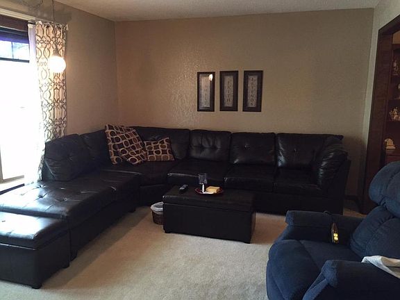5th image of 1023 S Whippoorwill Dr