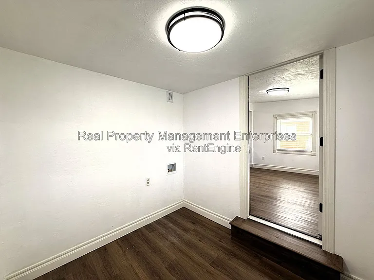418 S Main Ave — Photo 11