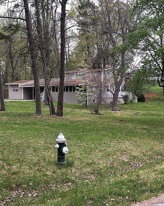 1st image of 128 Rocky Knoll Cir