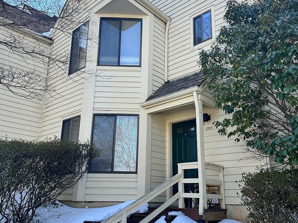 1st image of 1209 Chatham Rdg