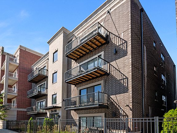3rd image of 3638 N Harlem Ave APT 402