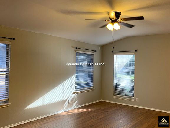 4th image of 9735 Girth Ln