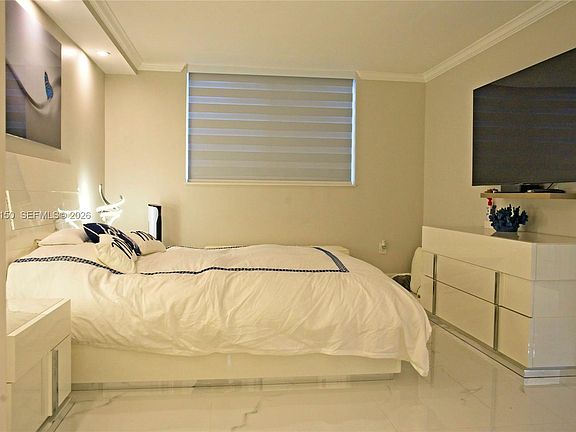 2nd image of 3849 NE 169th St APT 302