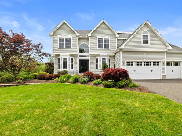 20 Victoria Court, Berlin, CT 06037