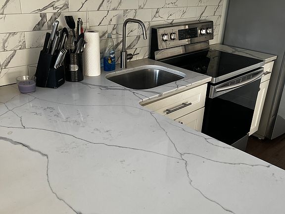 4th image of 9XX N 66th St Floor 2