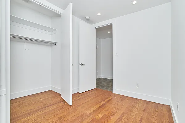 Rented by Corcoran | media 18