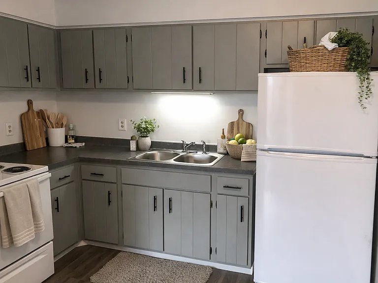240-264 E Dekora St — Photo 6