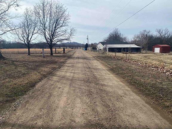 3rd image of 7347 W 27th St S