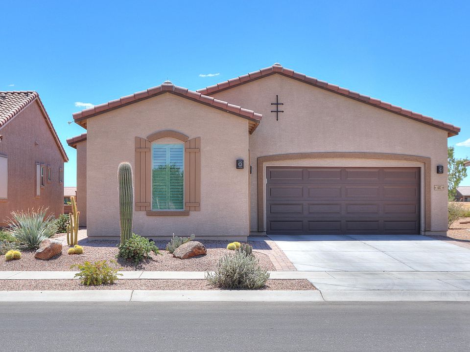 1st image of 447 N Questa Trl