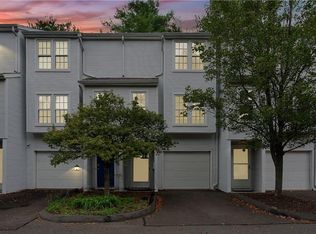 380 Hitchcock Rd UNIT 131, Waterbury, CT 06705