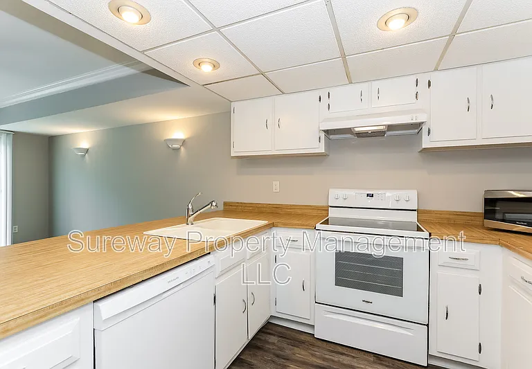 1810 Pennland Ct — Photo 11