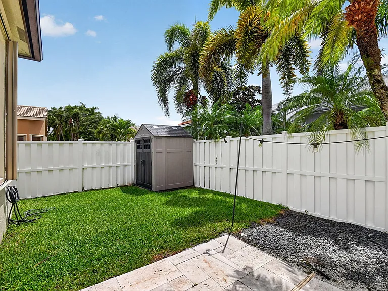 6319 C Durham Dr — Photo 37