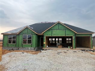 7767 Scenic Valley Ave, Springdale, AR 72762