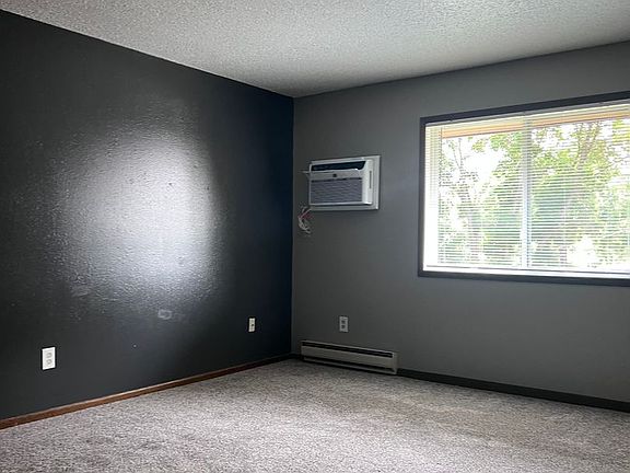 2nd image of 825 E Cavour Ave APT 10