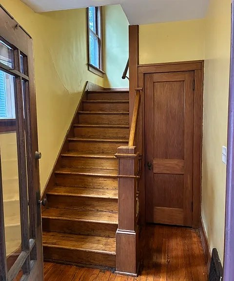 914 W Vine St — Photo 5