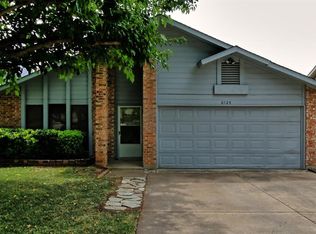 6124 Maurie Ct, Haltom City, TX 76148