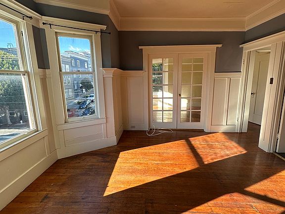 4th image of 899 Oak St APT 6