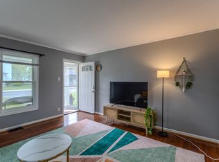 5596 Oak St, Kings Mills, OH 45034