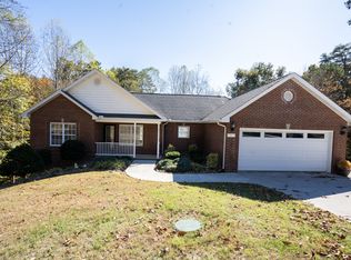 1341 Deer Meadows Rd, Sevierville, TN 37862