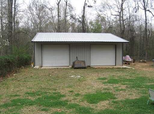 3rd image of 440 Shady Wood Ln
