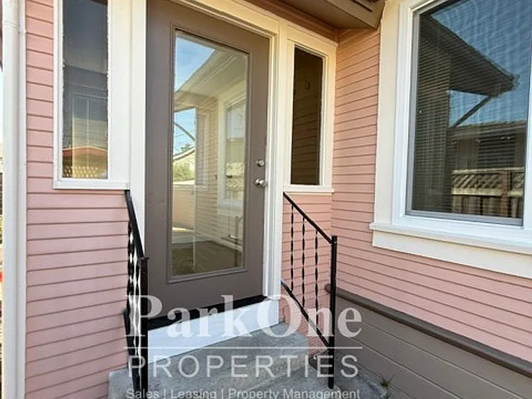 1151-1153 Marin Ave #984 — Photo 14