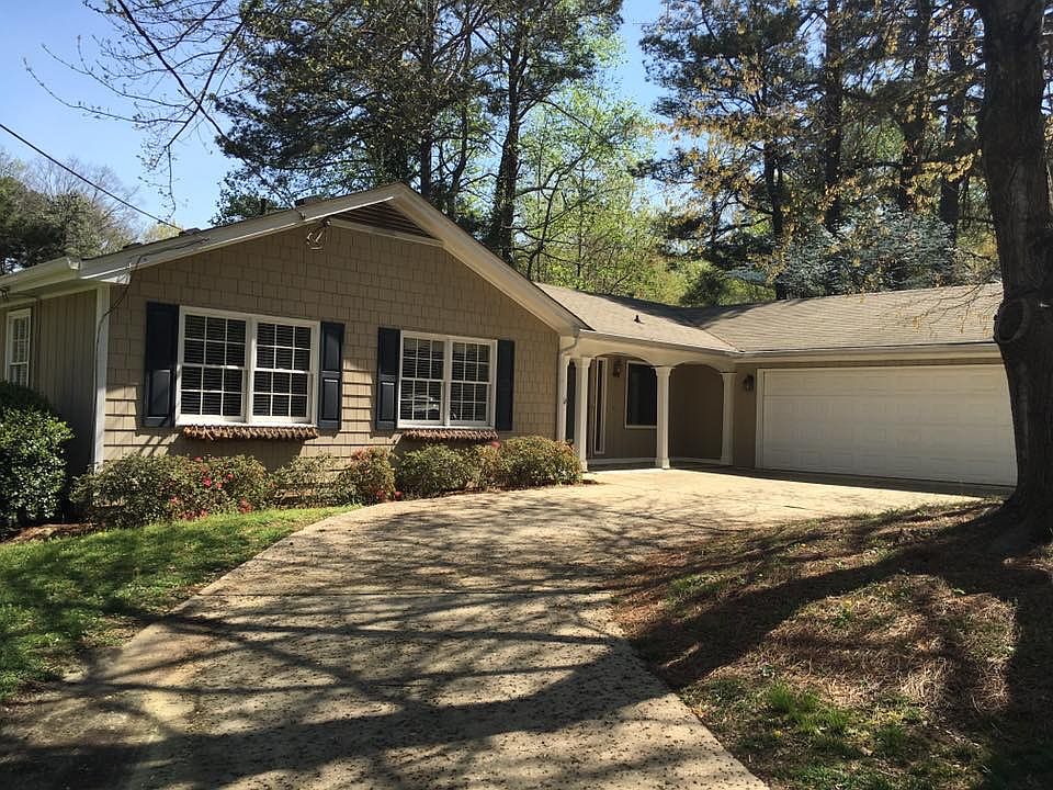 1st image of 2875 Indian Trail Dr