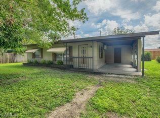 1804 Beachwood Dr, North Fort Myers, FL 33903