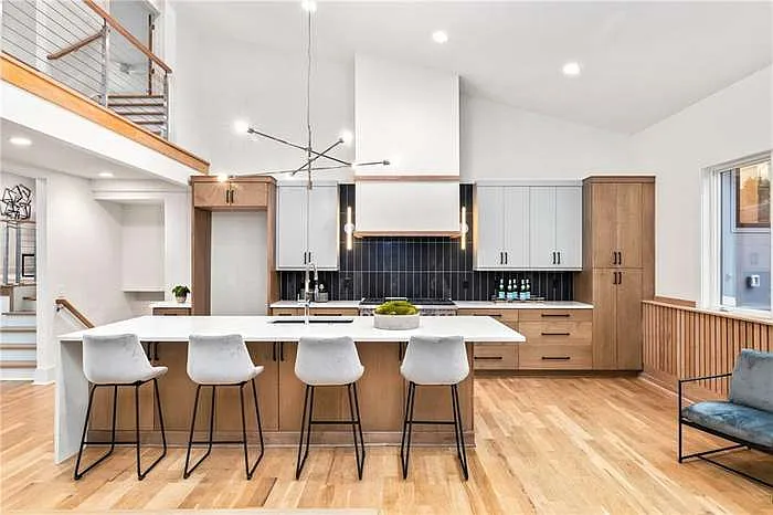 267 Beverly Rd NE — Photo 9