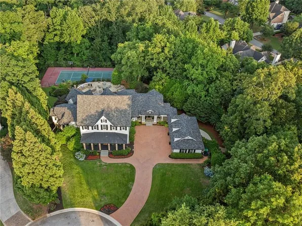 1154 Ivy Hill Ct SE, Mableton, GA 30126