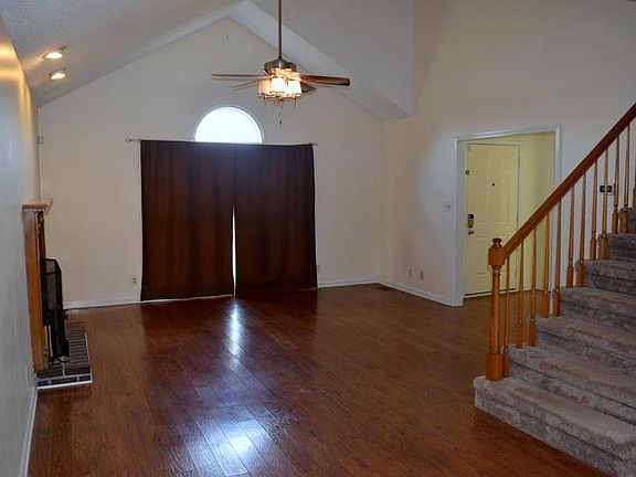 2nd image of 1034 Roedeer Dr