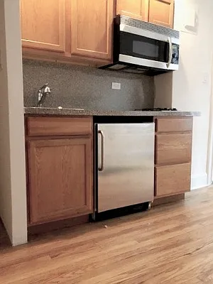 Rented by City Connections Realty | media 11