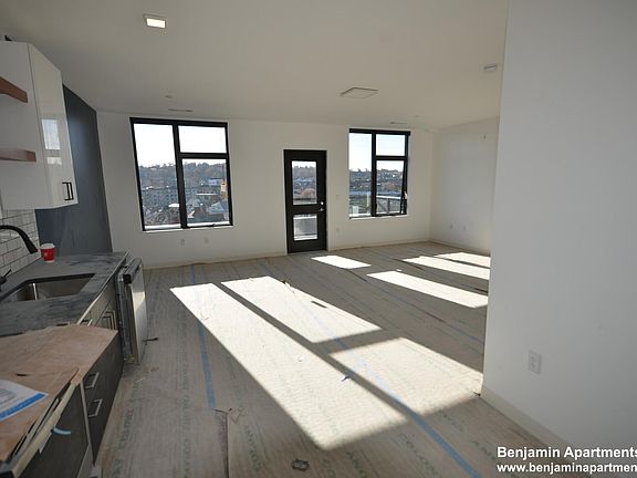 2nd image of 98 Brighton Ave #10