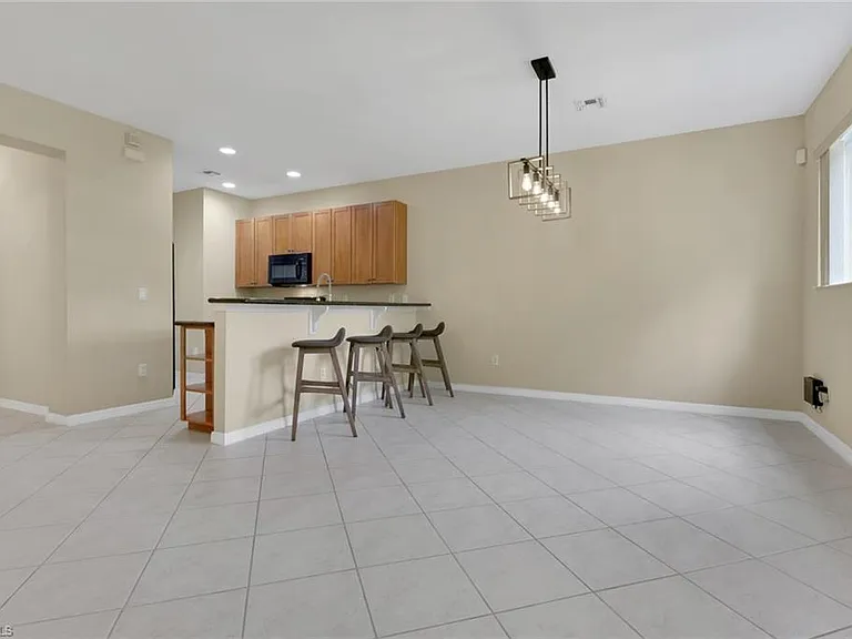 10260 Olivewood Way #58 — Photo 8