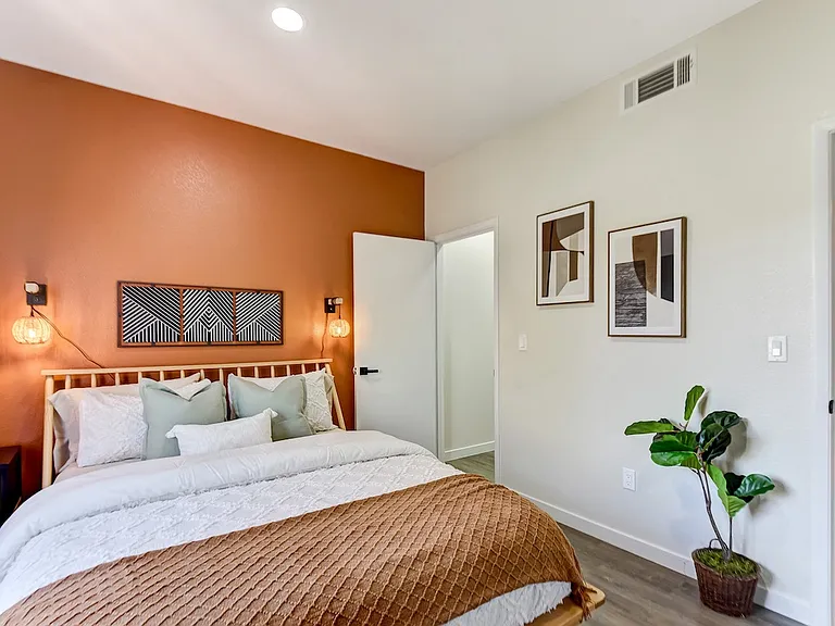 2071 Hussium Hills St #207 — Photo 6
