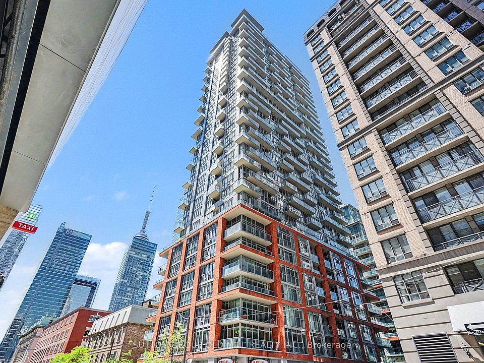 1st image of 126 Simcoe St #713