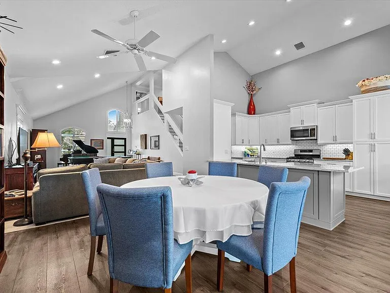 83 Satinwood Ln — Photo 10