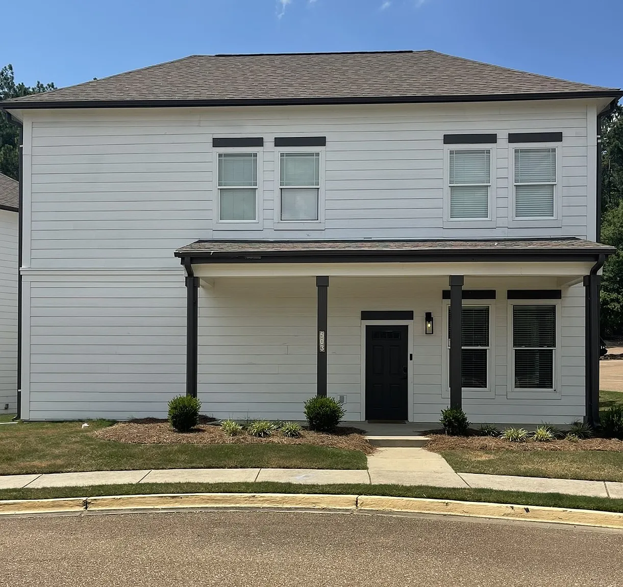 4 bed, 4.5 bath, 1620 sqft, $3,400 — Photo 1