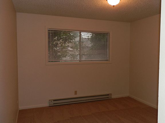 4th image of 1806 E 4th Plain Blvd APT 7