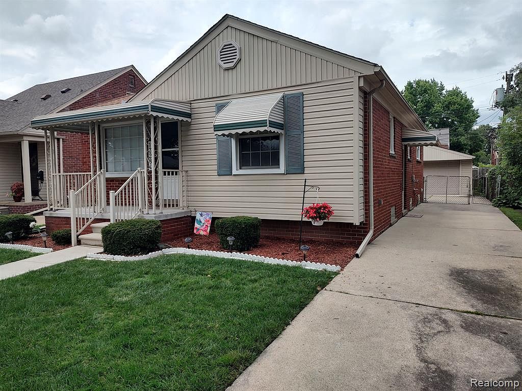 13284 Sycamore St, Southgate, MI 48195 Zillow